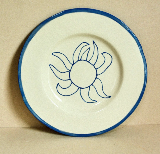 Casa Veronica Sol Rimmed Plate (Leche/Azure)